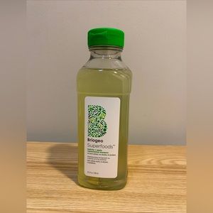 NEW and SEALED Briogeo Superfoods Shampoo- matcha and green apple